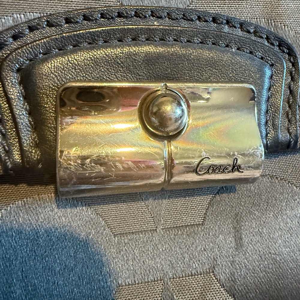 Coach Black and Gray Patterned Shoulder Bag. Vintage! - Picture 11 of 11
